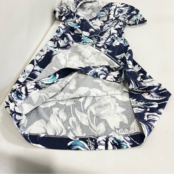 Soft Surroundings Faux Wrap Blue Floral Flutter Mini Dress Size Medium - Picture 11 of 13